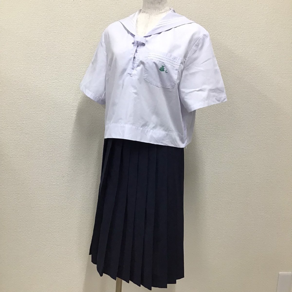 O347/(中古)兵庫県 上郡高校 女子制服2点 /大きめ17B/W73/セーラー/夏スカート/NIKKE/半袖/夏服/夏用/中学校/高校/女子学生/学生服