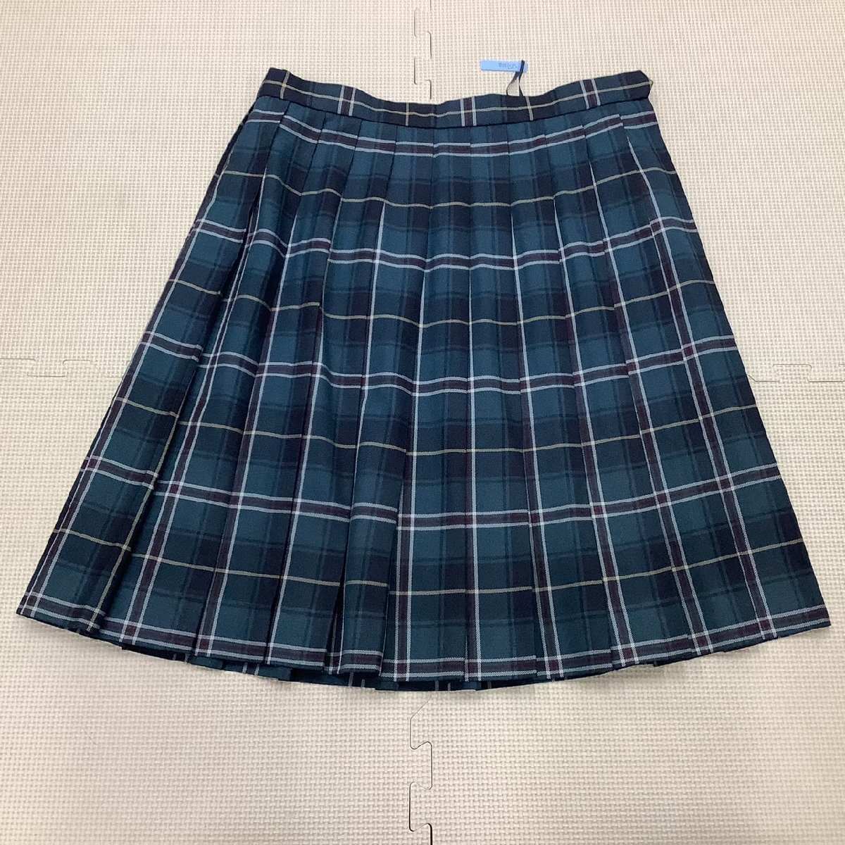 I279/Y(中古)福島県 二本松工業高校 女子制服1点 /閉校/統合/W72/丈55/夏スカート/チェック柄/緑系/hiromochi nakako/夏用/女子学生/学生服_画像1