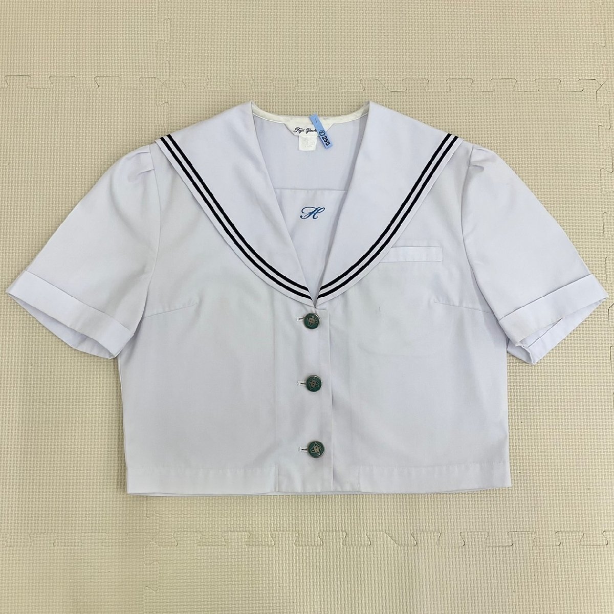 U339/S1019(中古)山梨県 南アルプス市立八田中学校 女子制服2点 U339/S1019(中古)山梨県 南アルプス市立八田中学校 女子制服2点