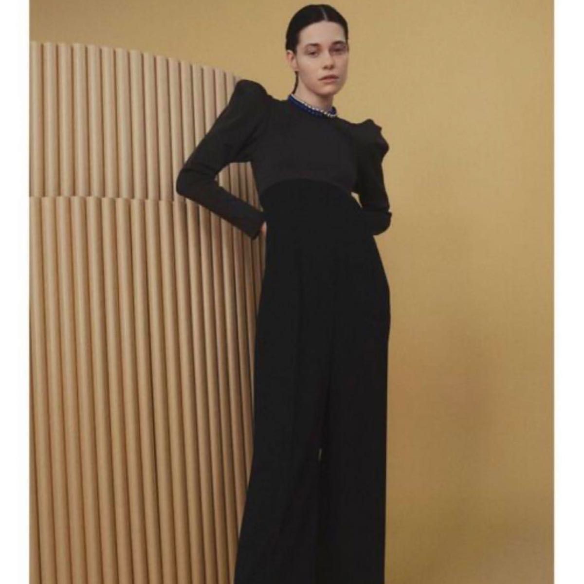 お買得【タグ付未使用美品】アンスリード オールインワン お買得【タグ付未使用美品】アンスリード オールインワン