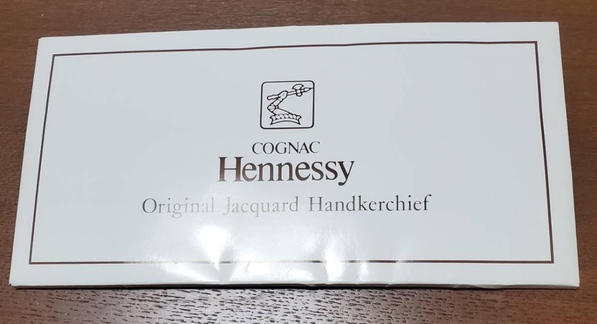 ●COGNAC Hennessy●綿100% ハンカチ 縦45cm 横45cm 未使用品　保管品_画像4