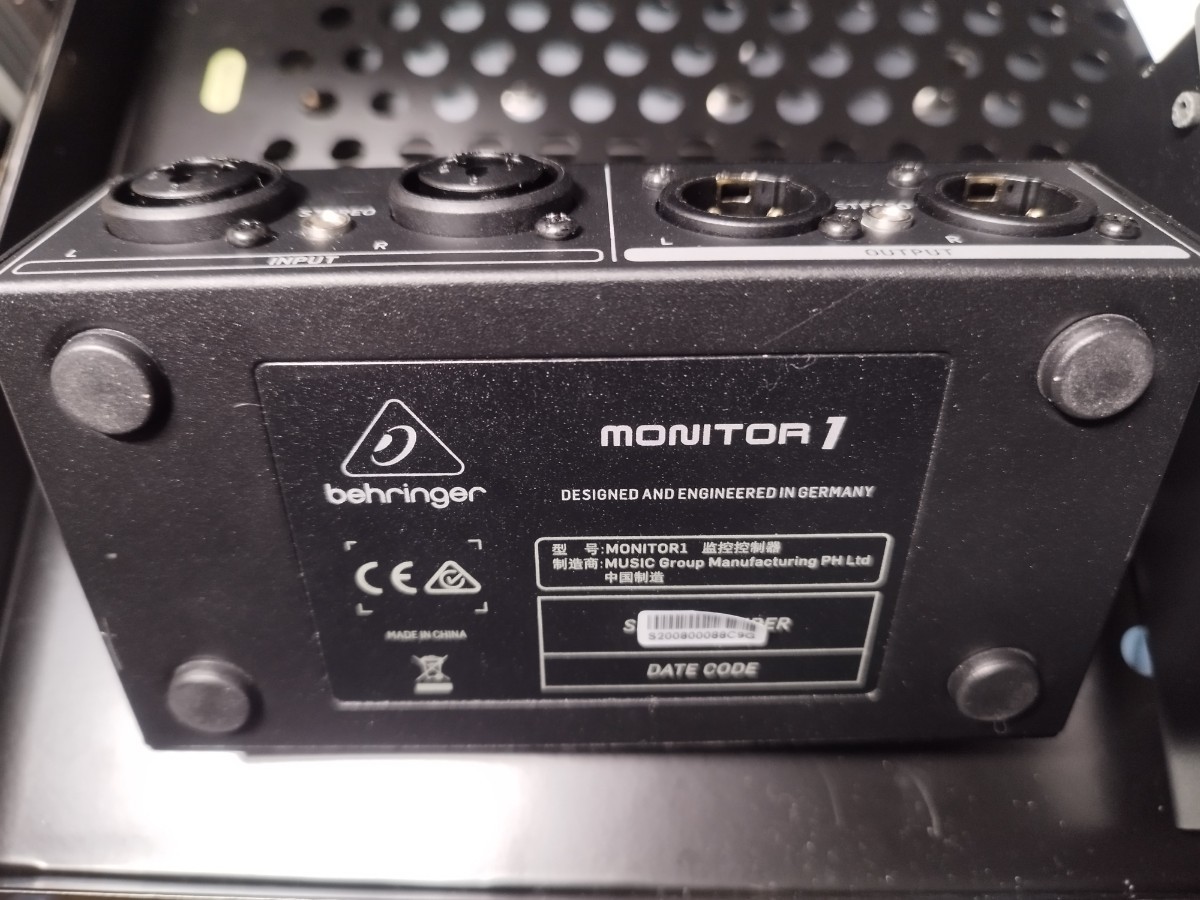 BEHRINGER MONITOR1　モニターコントローラー　DTM 　スピーカー　ベリンガー_画像2
