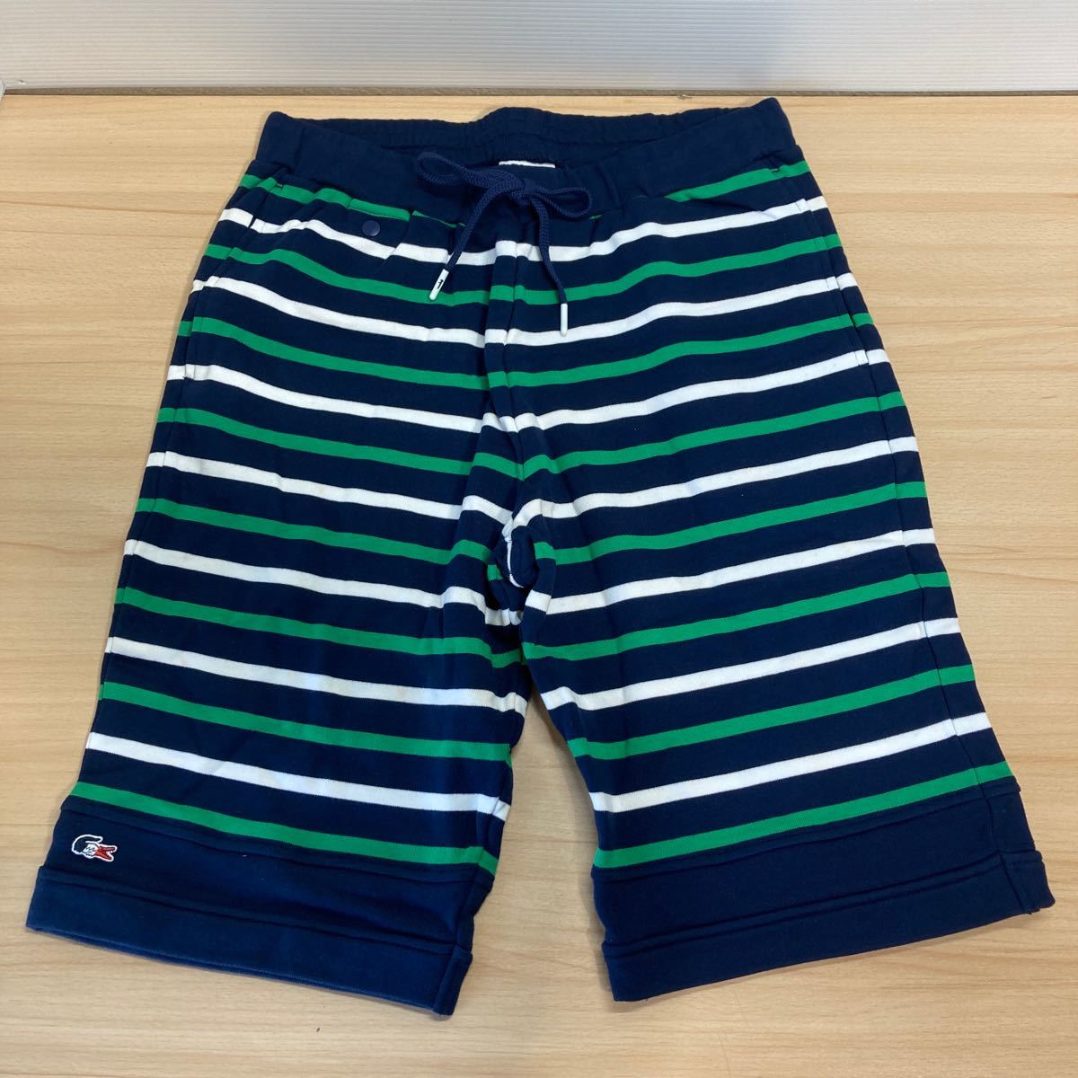 1円スタートラコステ LACOSTE ハーフパンツ ショートパンツ サイズ82 チノショーツ/スウェットハーフパンツ サイズ4 2点セット(5-1)_画像2