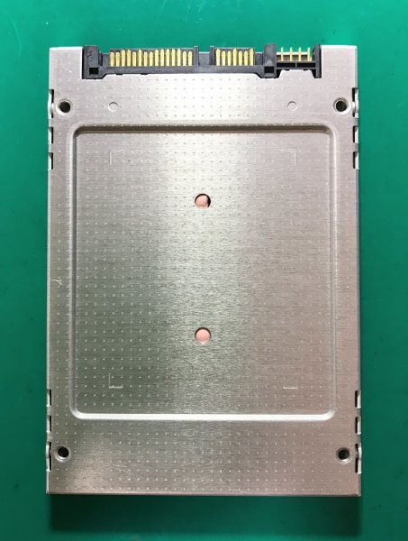 TOSHIBA / SOLID STATE DRIVE / THNSNJ128GCSY GA / 7mm / 128GB 【正常】_画像2