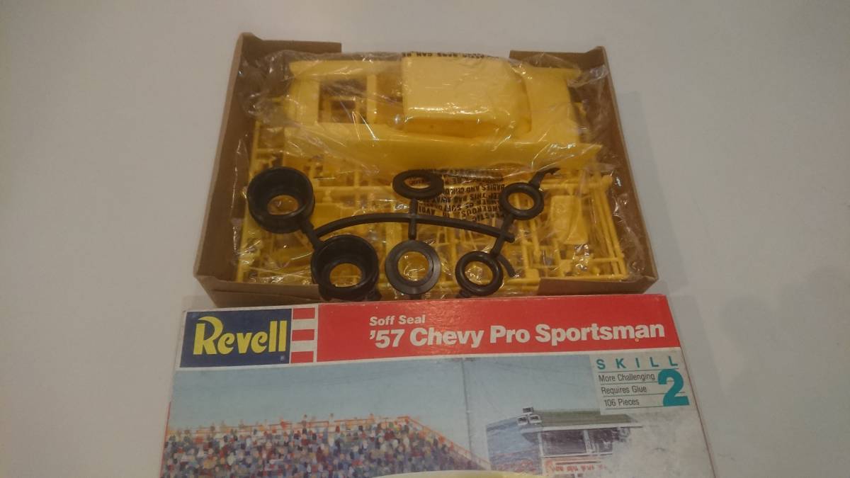 Revell 1957年 Chevy Pro Sportsman シボレー プロスポーツマン ドラッグレースカー 1/25 稀少 _画像4