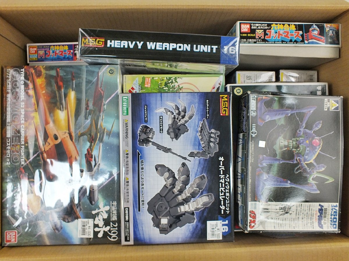 [BC-1-2] イデオン マクロス 宇宙戦艦ヤマト ゴッドマーズ など プラモデル まとめ売り 未確認 ジャンク_画像8