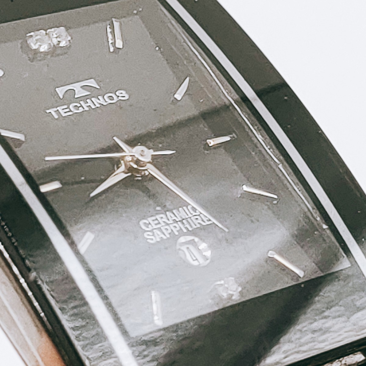 TECHNOS テクノス TAM-530 腕時計 アナログ 3針 黒文字盤 ブラック ラインストーン 時計 とけい アクセサリー ヴィンテージ アンティーク_画像3