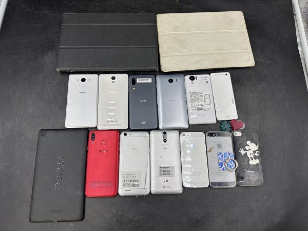 まとめて15台/iPhone/Softbank/SHARP/FREETEL/ASUS/ZTE/EVPAD i7 TV Tablet/A1453/822P/SHY48/T660/nexus/等 現状品 まとめ 部品取り_画像2