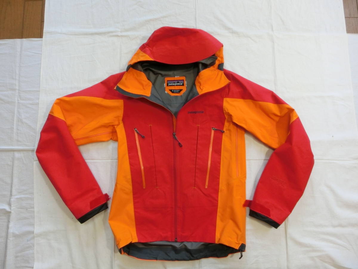 極美品 patagonia フーディニジャケット S SP18 廃番希少品 極美品 patagonia フーディニジャケット S SP18 廃番希少品