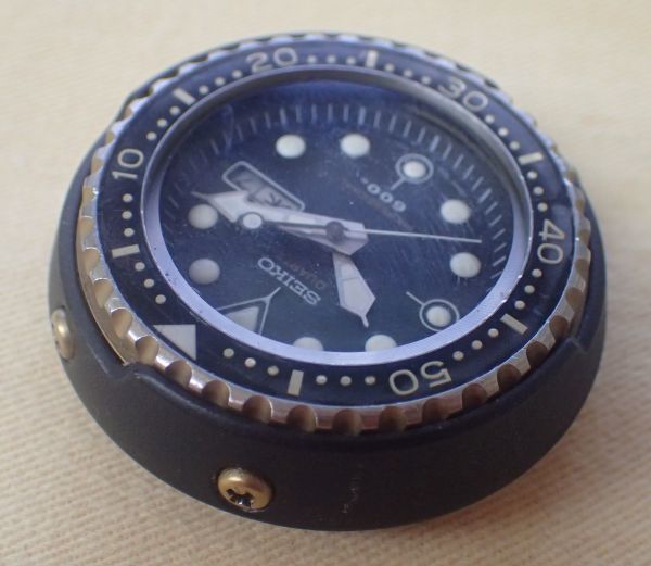 ◆メンズ腕時計◆セイコー SEIKO★7549-7009 プロフェッショナル ダイバー 600M クォーツ★動作品 美品★全文を必ずお読みください◆_画像3