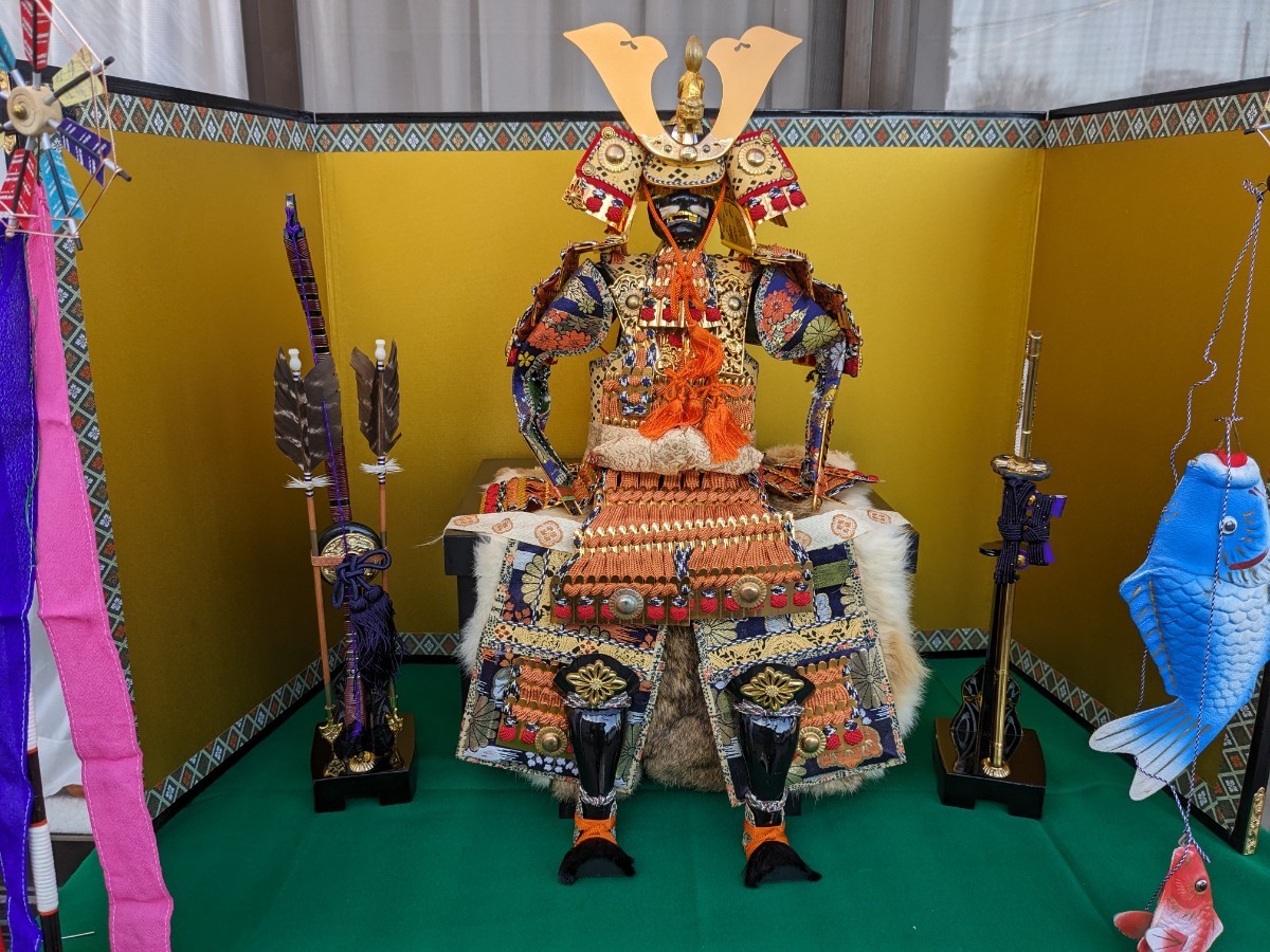収益全額寄付_五月人形 鎧兜 三段 昭和レトロ 源山作 1円 収益全額寄付_五月人形 鎧兜 三段 昭和レトロ 源山作 1円