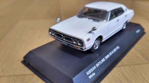 即決　京商　日産　スカイライン　2000　GT-X　GC110　ヨンメリ　ホワイト　NISSAN　SKYLINE　1/43　絶版　レア