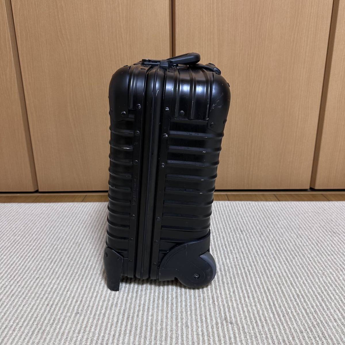  waste version rare * popular * Rimowa rufto handle The Stealth business Toro Lee 28L 2 wheel 