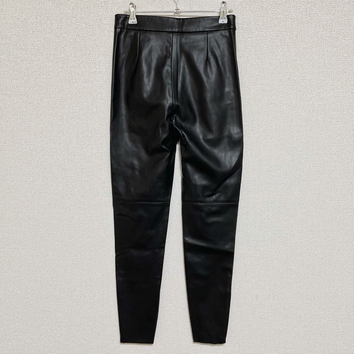 ZARA ザラ レザーパンツ スキニーパンツ 黒 ブラック レギンス S ZARA ザラ レザーパンツ スキニーパンツ 黒 ブラック レギンス S
