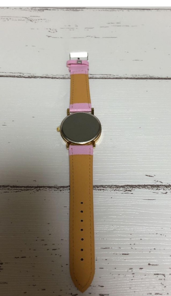 A41 新品 腕時計 ピンク 時計 薔薇 ばら アナログ アクセサリー ファッション雑貨 小物 レディース _画像3