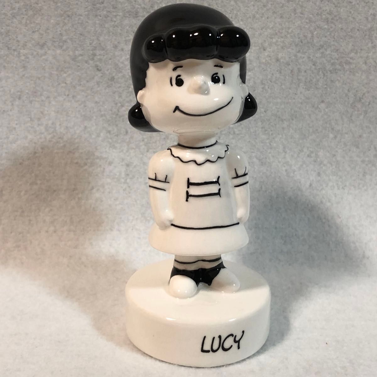 PEANUTS DEPARTMENT 65周年　LUCY  陶器　置物