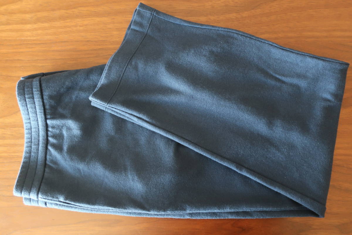 Armani ( Armani ) чёрный этикетка * Италия производства * не использовался кашемир 100% брюки * размер 52* голубой 