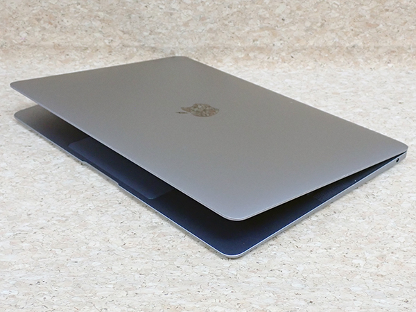 【中古】MacBook Air 13インチ 2020年 MWTJ2J/A [Core i3 1.1GHz/8GB/SSD:256GB] A2179 本体(NMA809-1)_画像5