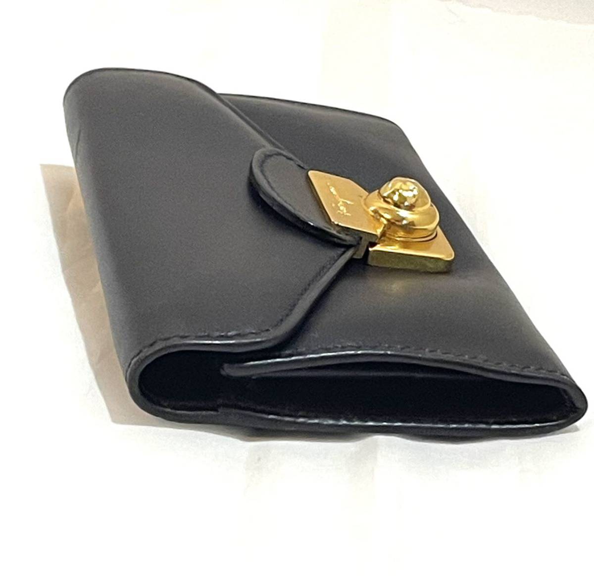 rrkk2313 Salvatore Ferragamo（サルヴァトーレフェラガモ） ブラックレザー カードケース 223063コインケース BLACK×GOLD_画像7