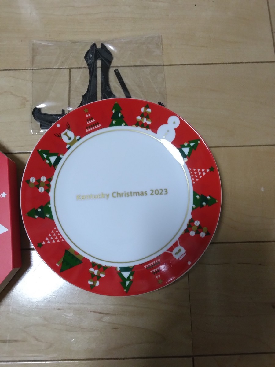  ticket Tackey KFC Christmas plate 2023 unused plate Christmas 