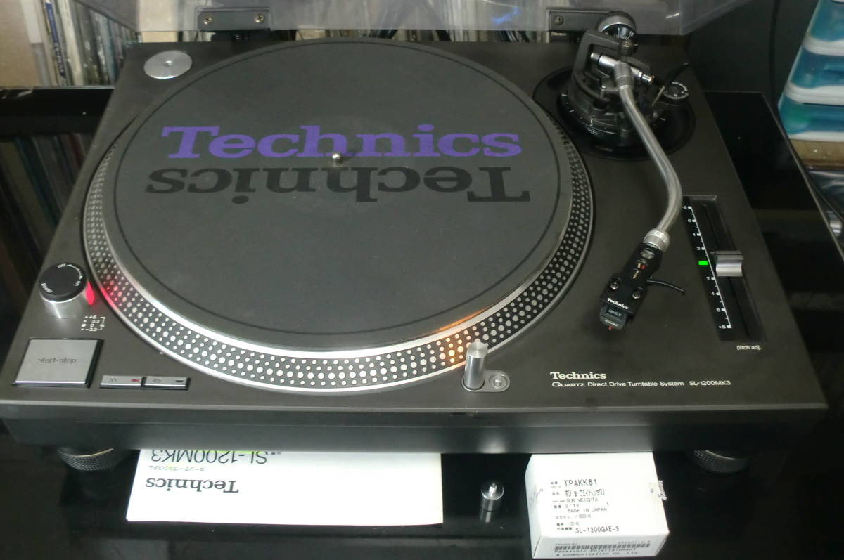 ■ 即決 : Technics Quartz-Drive SL-1200 MK-3 完動品 ★Shure M44GX : Fine Set_画像1