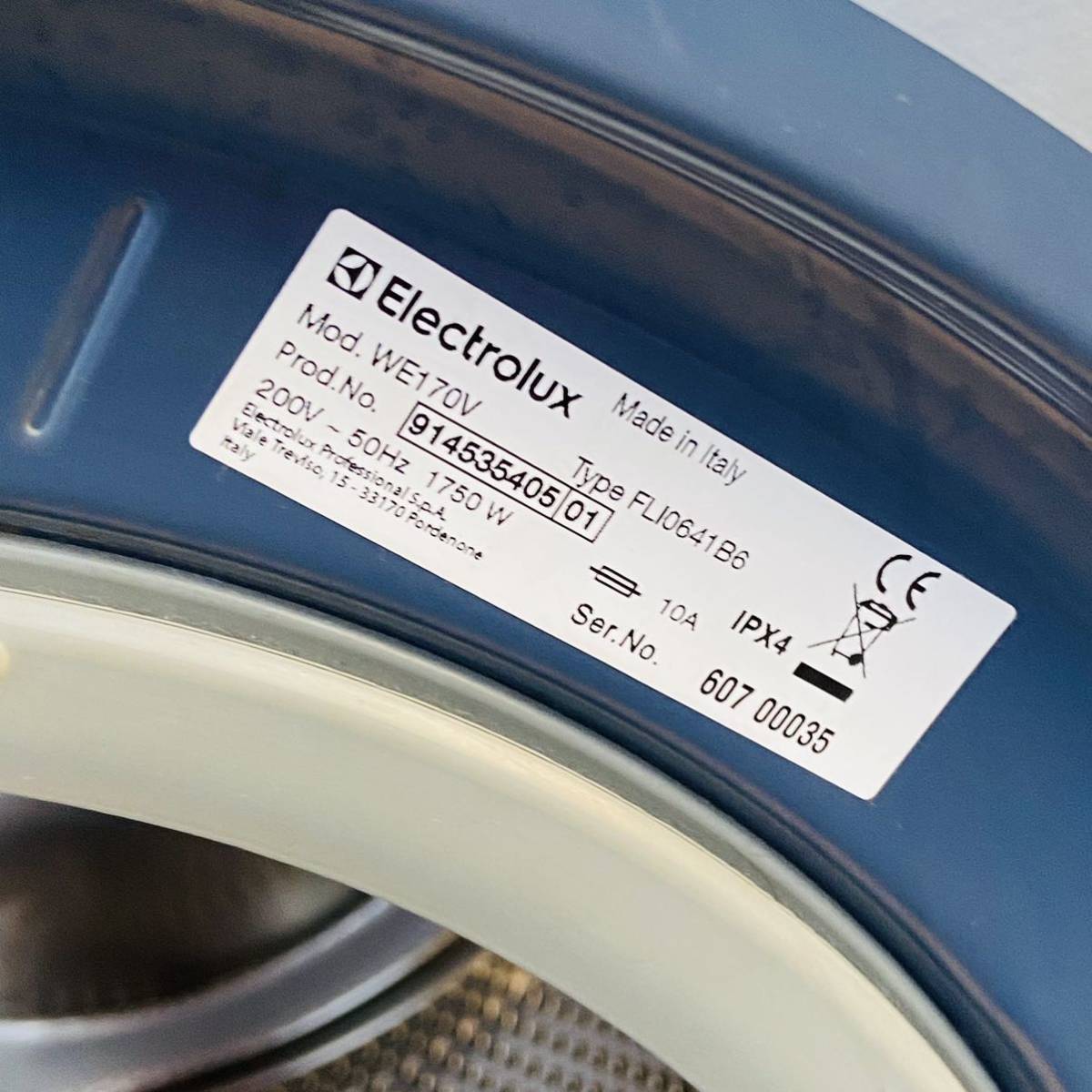 17000円 Electrolux 電気式 衣類乾燥機 myPRO WE170V 単相200V 17000円 Electrolux 電気式 衣類乾燥機 myPRO WE170V 単相200V