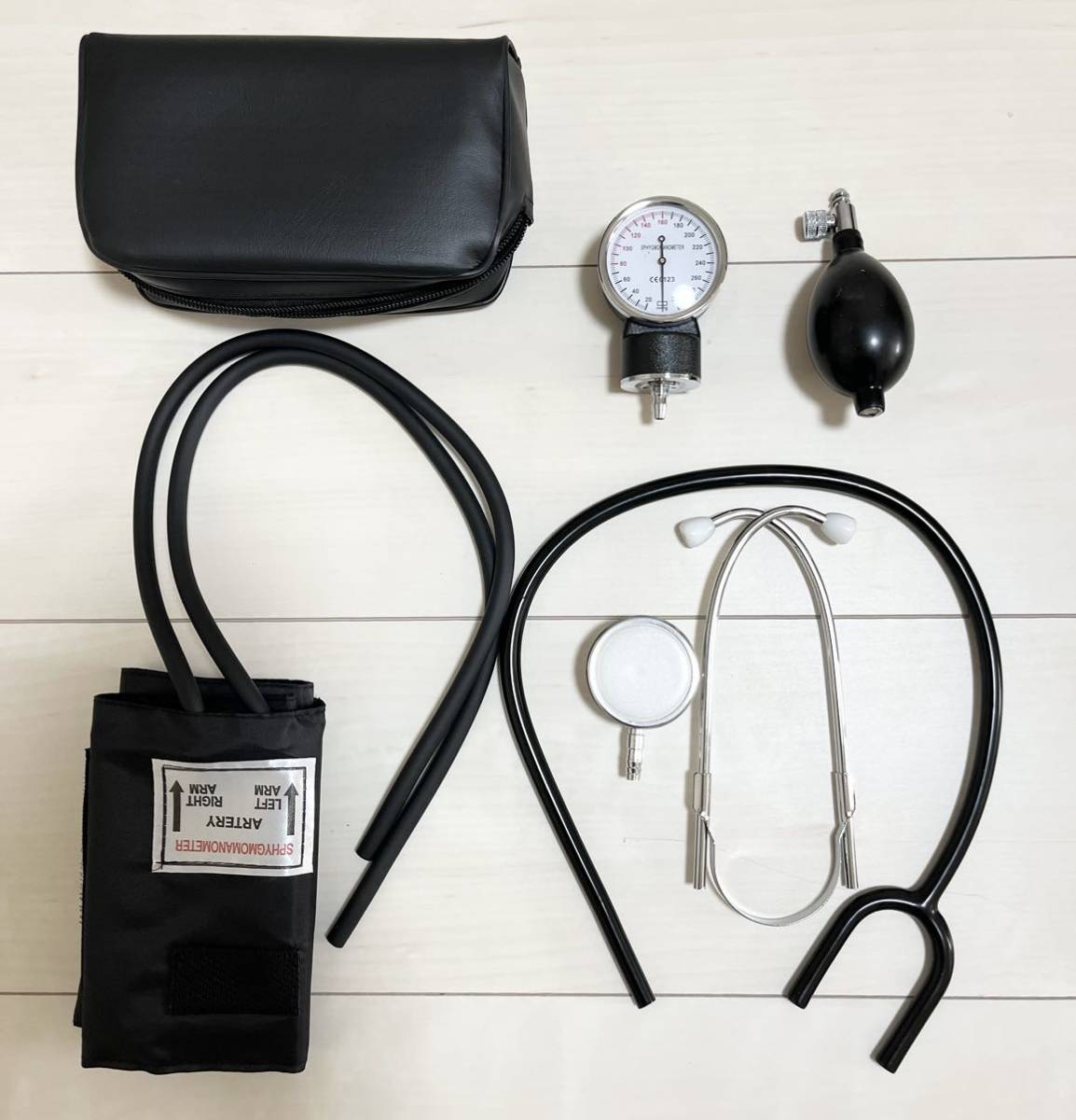 アネロイド式血圧計 血圧計 血圧測定器 マンシェット 新品未使用_画像3