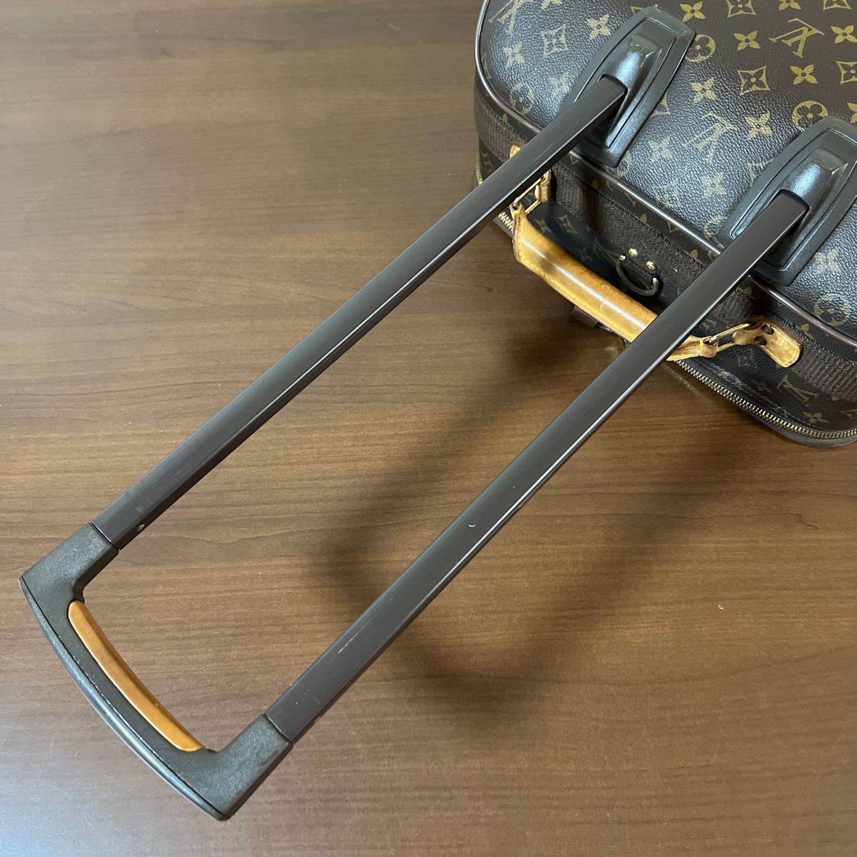 LOUIS VUITTON ルイヴィトン M23294 モノグラム ペガス55 2輪 キャリーバッグ スーツケース キャリーケース_画像10