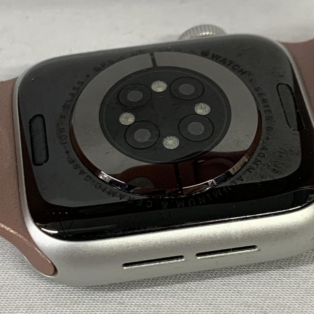 中古】【○】Apple Watch Series 6 40mm GPS(シルバー 中古】【○】Apple Watch Series 6 40mm GPS(シルバー