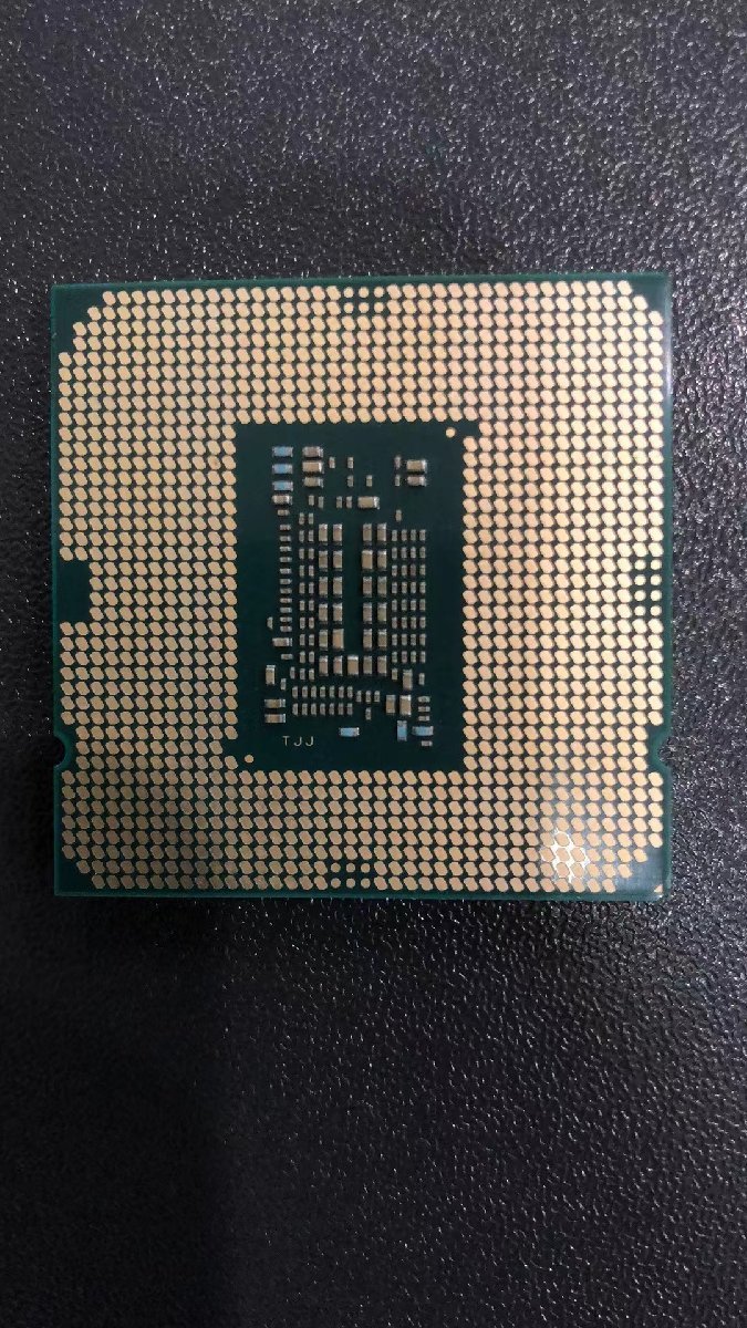 CPU インテルIntel Core I5-10600 プロセッサー 中古 動作未確認 ジャンク品 -8987_画像2