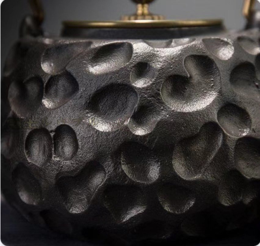 芸術品 砂鉄 鋳鉄製壷 大容量鉄壺 コーティングなし 手作り鉄 やかんを沸かす お茶道具_画像2