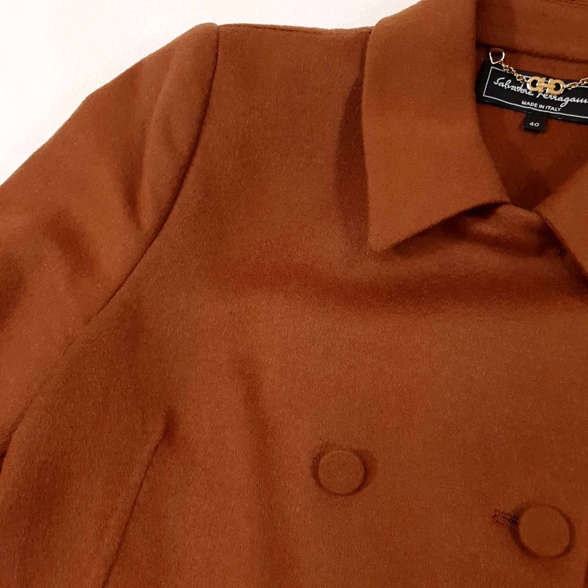 s9美品 送料込 フェラガモ Salvatore Ferragamo 上質カシミヤ混