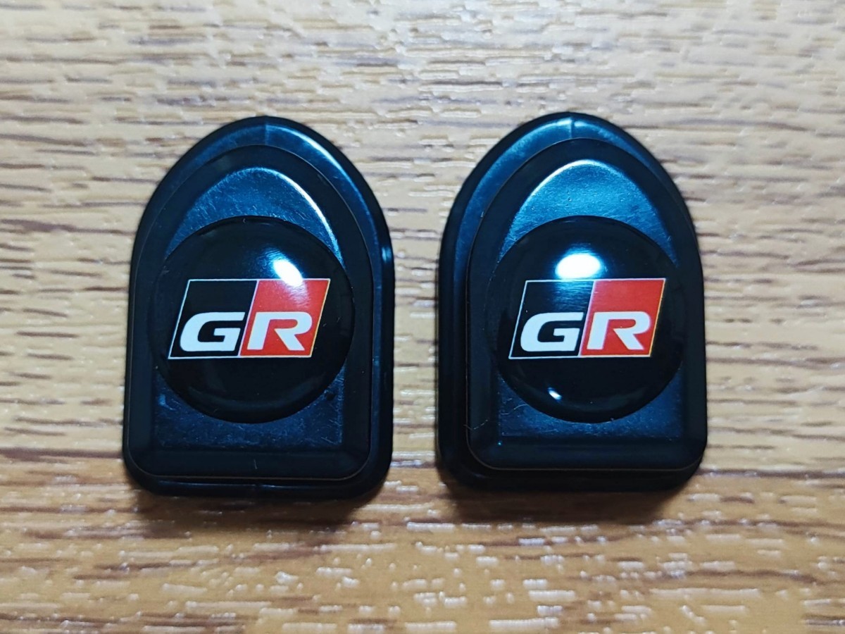 TOYOTA【GR】アクセサリーフック 2P■プリウスPHV カローラ アクア HILUX ランドクルーザー C-HR ヤリスクロス 86 SUPRA コペン ハリアー_画像1