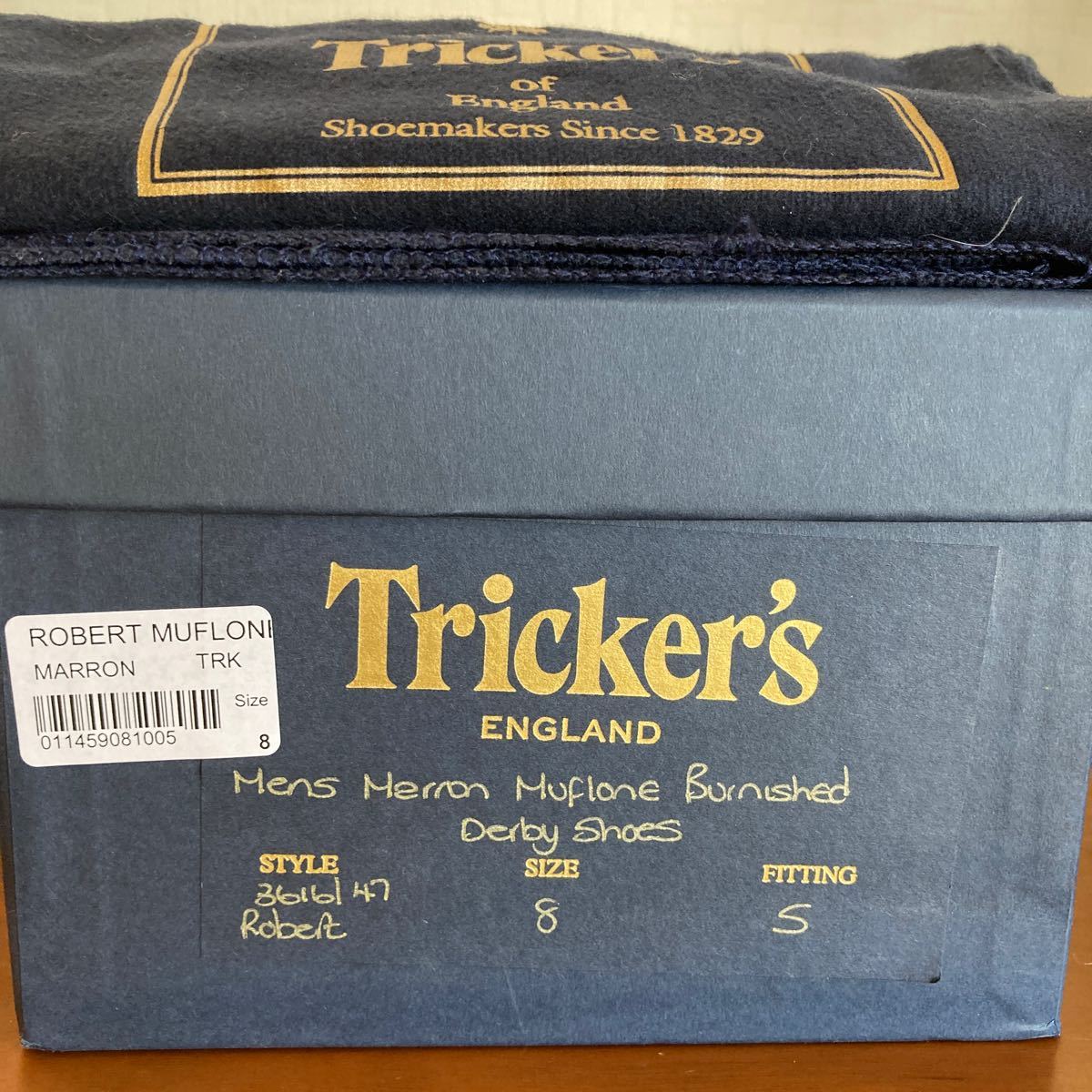 未使用品　Tricker's トリッカーズ 3616147 ROBERT ロバートMUFLONE BURNISHED DERBY SHOES MARRON サイズ8 FITTING 5 ブラウン マロン革靴_画像9