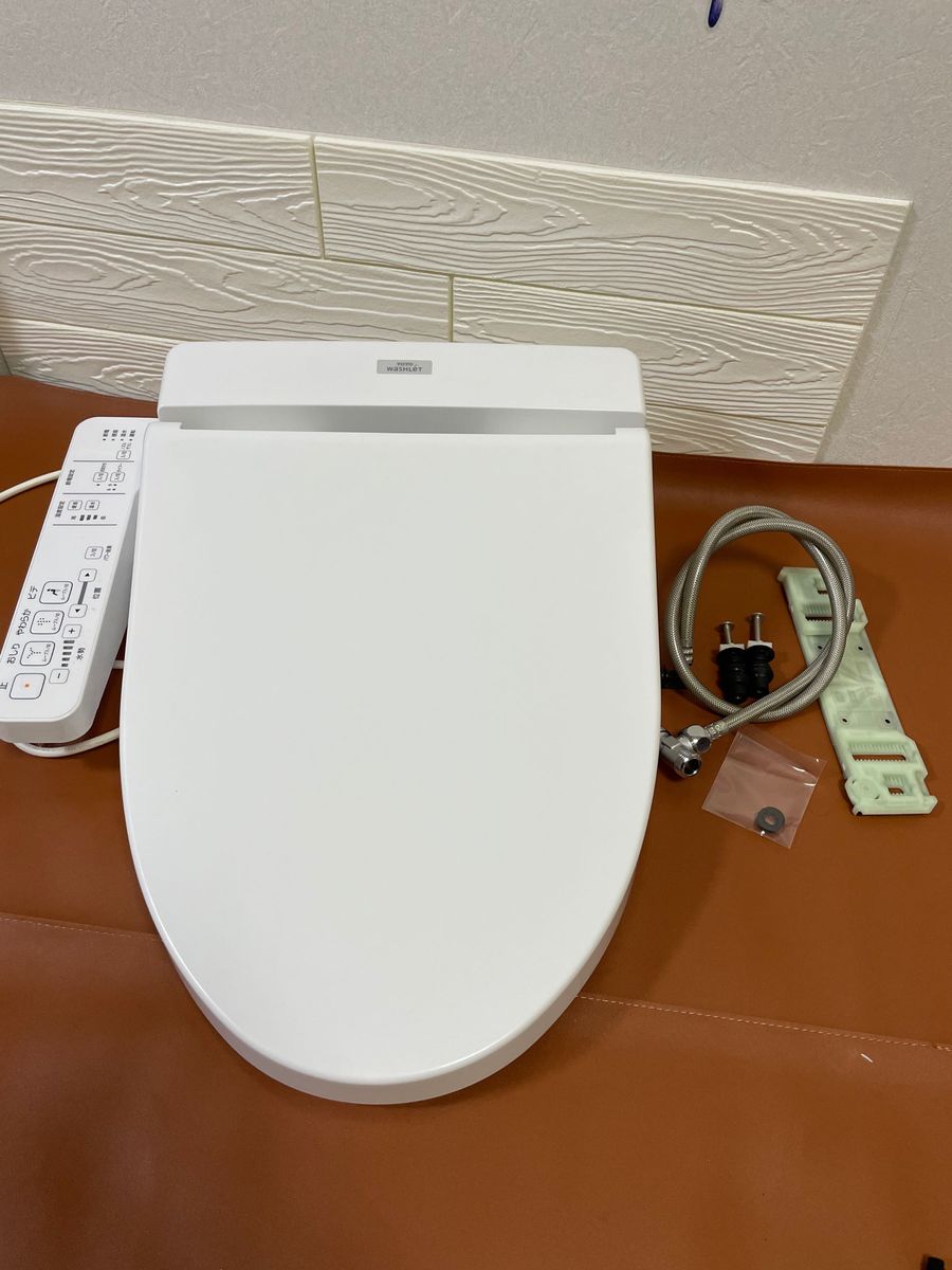TOTO ウォシュレット 温水洗浄便座 2018保証|Yahoo!フリマ(旧 TOTO ウォシュレット 温水洗浄便座 2018保証|Yahoo!フリマ(旧