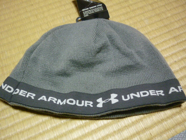 アンダーアーマー　UNDER ARMOUR　ニット帽子　ニット帽　ニット　帽子　防寒帽子　フリーサイズ　新品　キャップ　_画像2