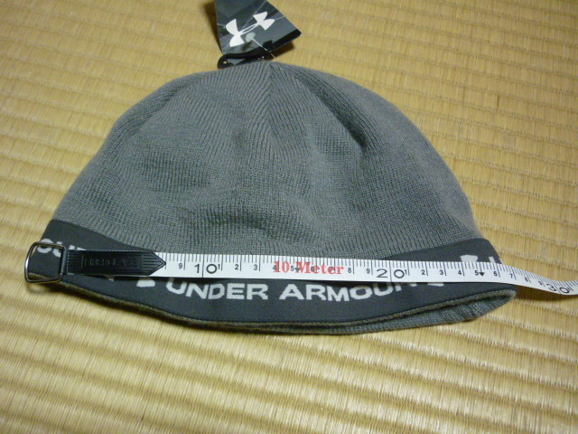 アンダーアーマー　UNDER ARMOUR　ニット帽子　ニット帽　ニット　帽子　防寒帽子　フリーサイズ　新品　キャップ　_画像9