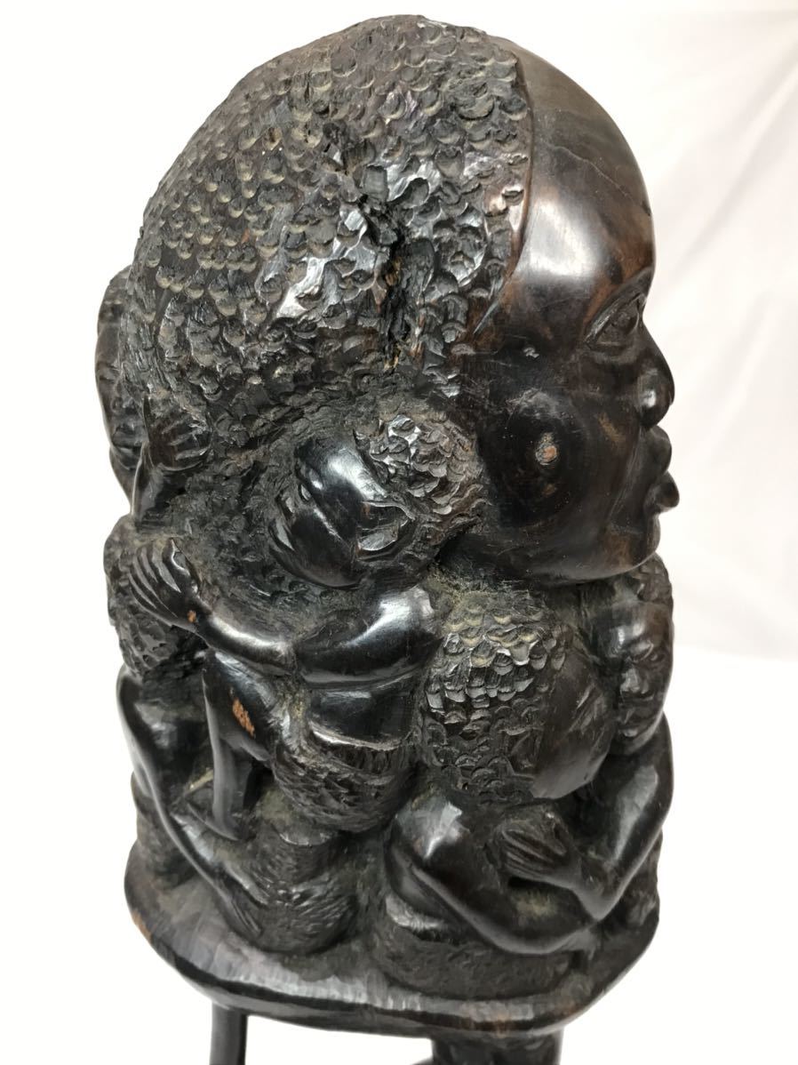 アフリカ　木彫り　人形（幅約13.5ｃｍ×12.5ｃｍ×高さ約33ｃｍ）中古　長期保管品　天然木　飾り物　置物　インテリア/民芸品/東南アジア_画像5