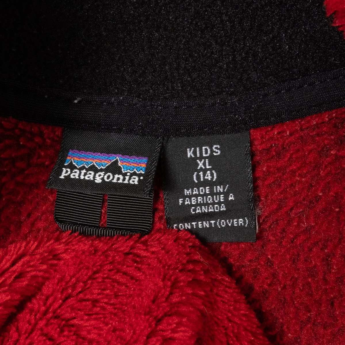 patagonia パタゴニア キッズ カナダ製 フリースジャケット ボアジャケット XLサイズ ポリエステル100% レッド 赤 アウトドア 子供服 秋冬_画像2