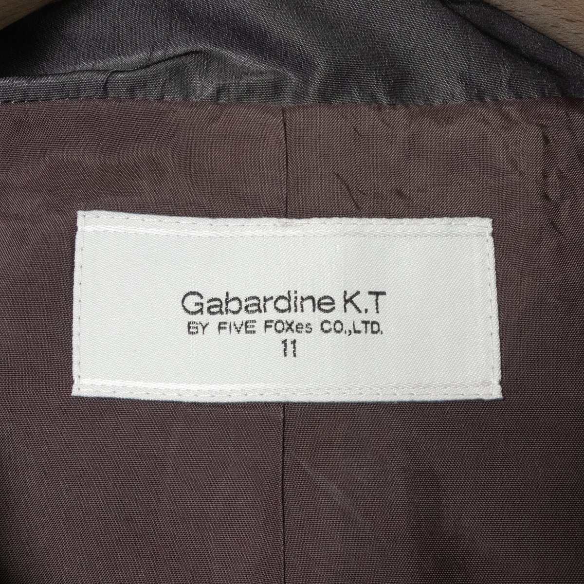 Gabardine K.T ギャバジンケーティー フリルジャケット 上着 羽織り 11 ポリエステル100% グレーブラック 綺麗め カジュアル 婦人服_画像2