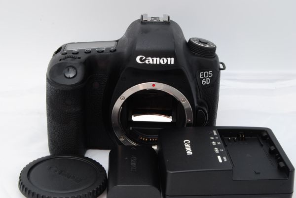 Yahoo!オークション - 2409ショット 美品 Canon EOS 6Dボディ Yahoo!オークション - 2409ショット 美品 Canon EOS 6Dボディ