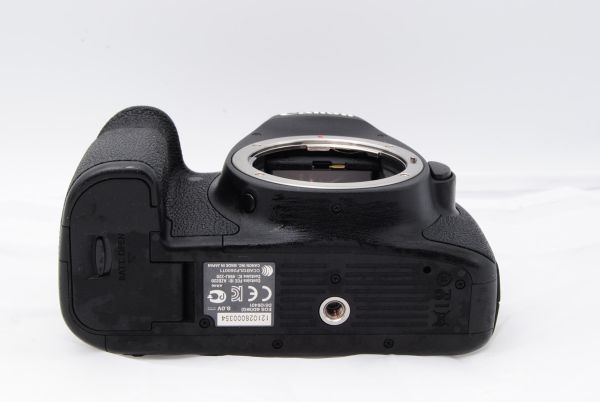 Yahoo!オークション - 2409ショット 美品 Canon EOS 6Dボディ Yahoo!オークション - 2409ショット 美品 Canon EOS 6Dボディ