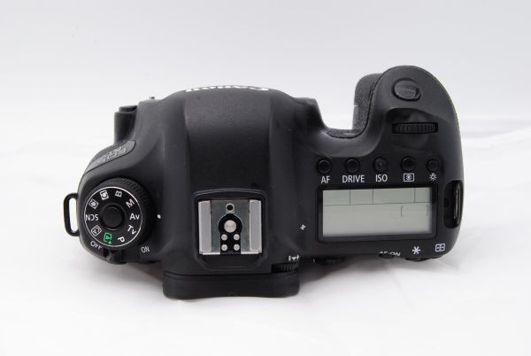 Yahoo!オークション - 2409ショット 美品 Canon EOS 6Dボディ Yahoo!オークション - 2409ショット 美品 Canon EOS 6Dボディ