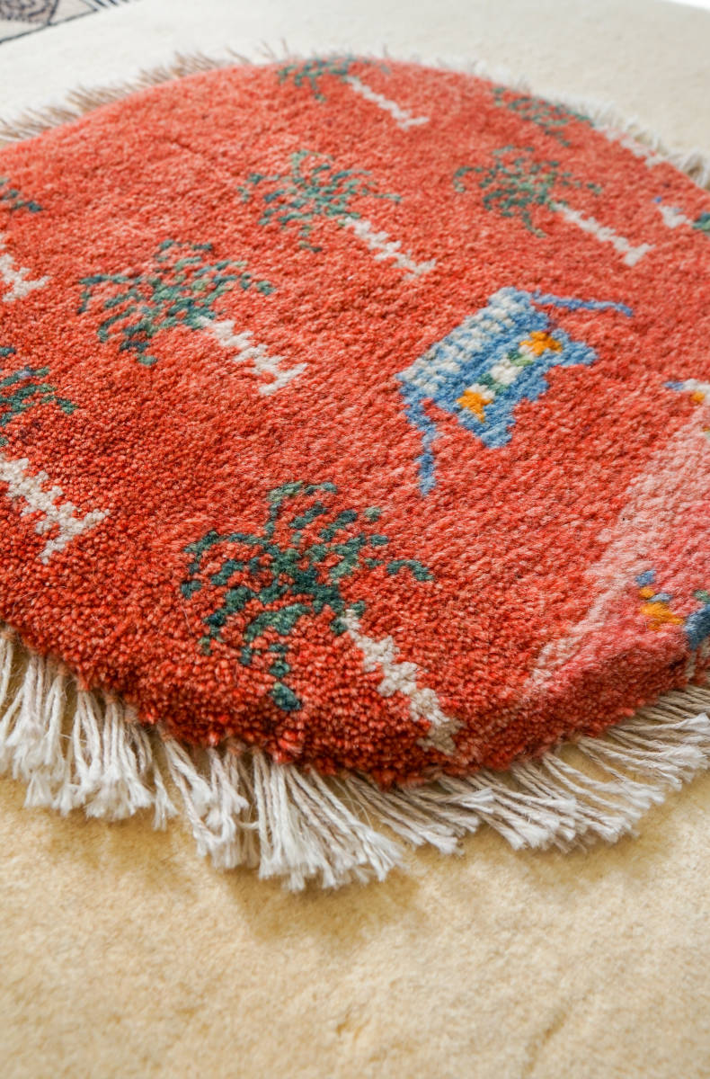 40×40cm　【ペルシャ絨毯 手織りギャッベ】アマレ族ギャッベ ギャベ 17293_画像2