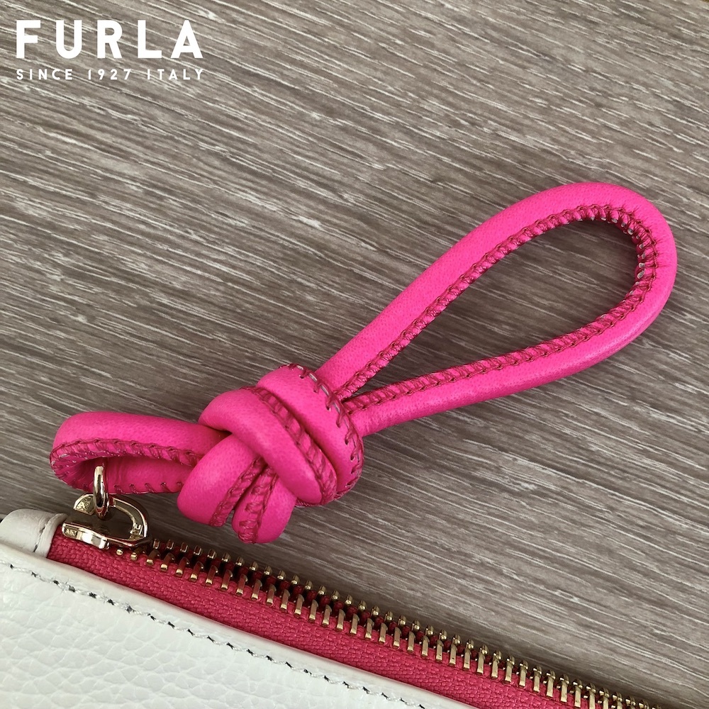 【希少 美品】FURLA（フルラ）クラッチバッグ 白 USED （布袋付き）_画像5