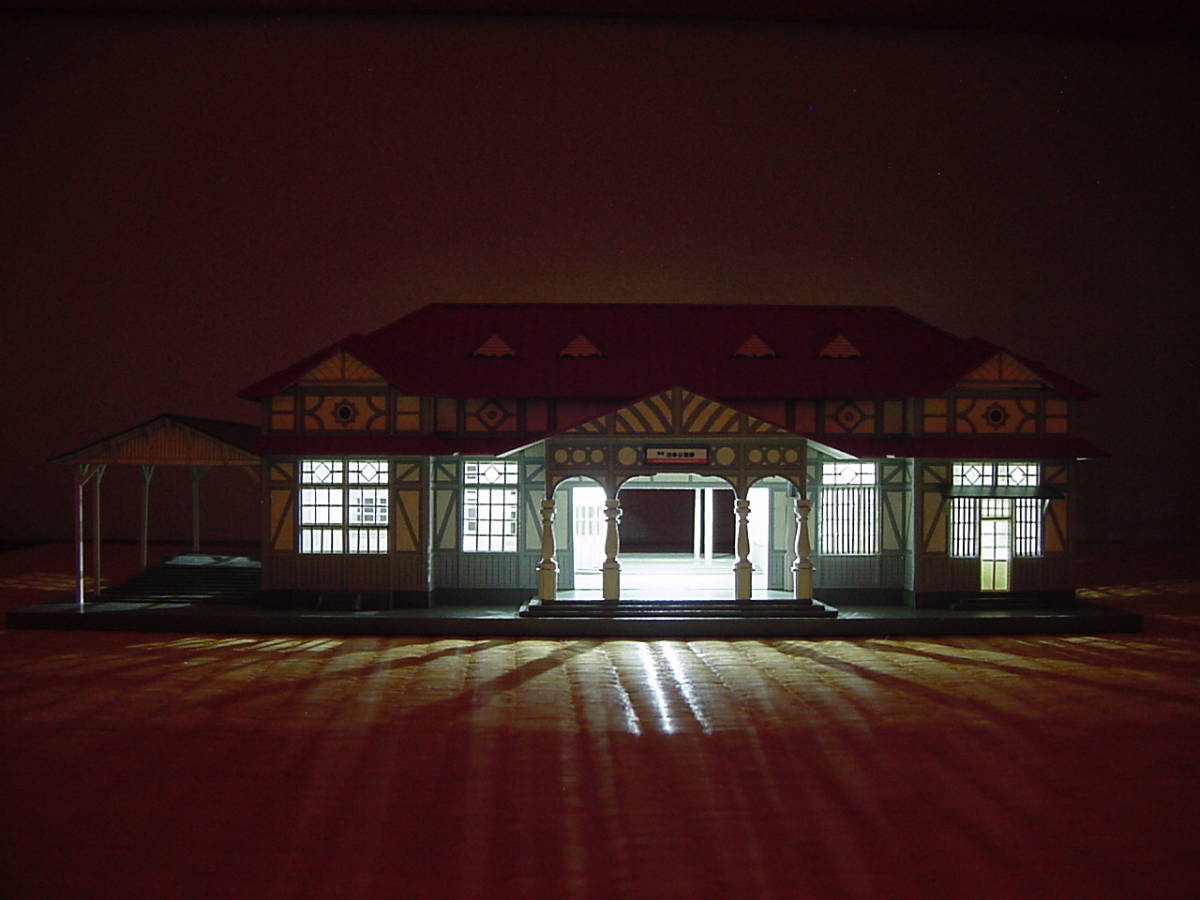 LED照明付きHOサイズ 南海電鉄 浜寺公園駅 駅舎模型 nhs010 LED照明付きHOサイズ 南海電鉄 浜寺公園駅 駅舎模型 nhs010