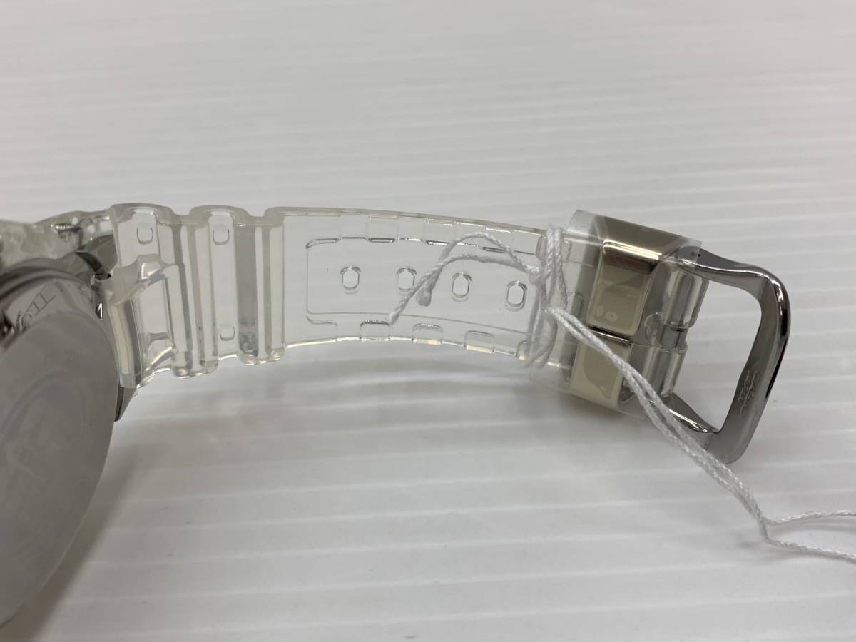 159-Ky11606-60s G-SHOCK ジーショック 40周年限定モデル CLEAR REMIX DW-5040RX-7JR クリア スケルトン 未使用品_画像8