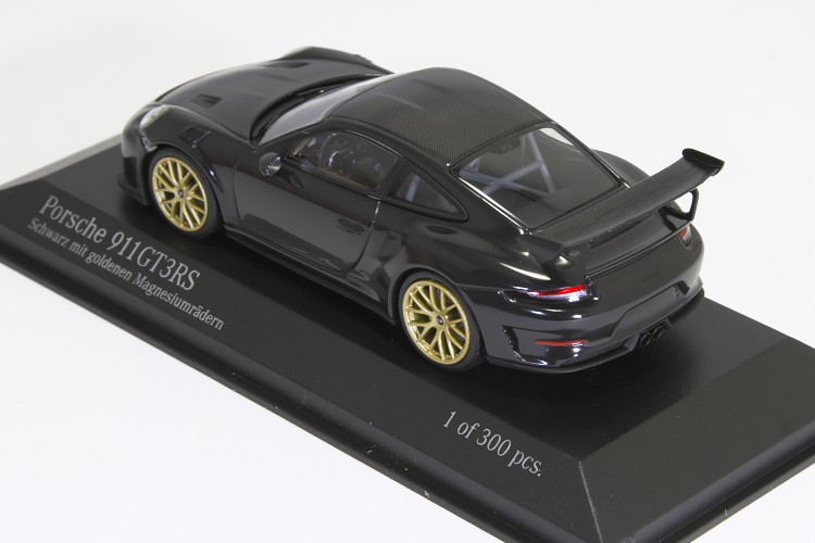  Minichamps 1/43 Porsche 911 (991-2) GT3 RS 2018 черный Black / Golden Magnesium Wheels 300 автомобилей ограниченного выпуска 