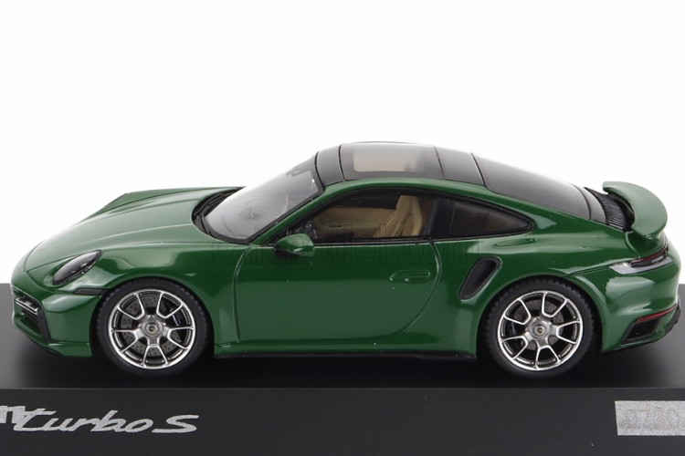 スパーク 1/43 ポルシェ 911 992 ターボ S クーペ 2021 グリーン 1500台限定 Spark 1:43 Porsche 911 992 TURBO S COUPE WAP020161RTRB_画像1