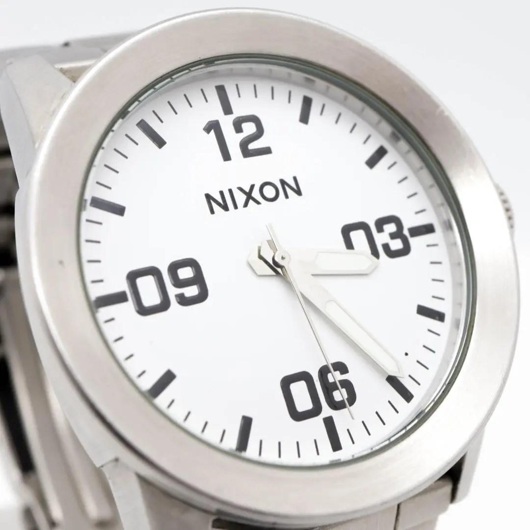 《人気》NIXON THE PRIVATE 腕時計 シルバー メンズ クォーツc_画像4